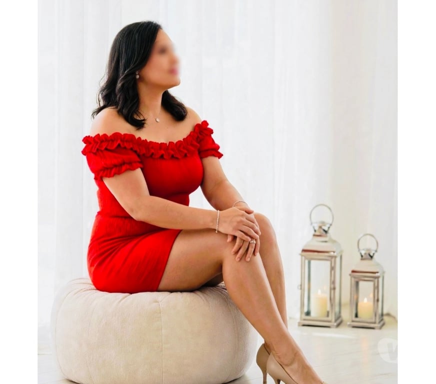 Escort Waterford (County) Waterford - Photos for Coconut golden skin escort see my video Waterford