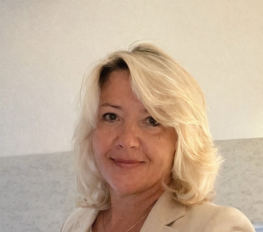 Professional massage and body gromming