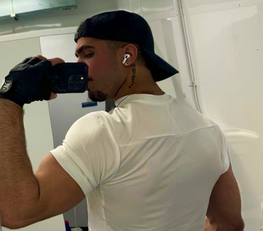 Confident, Discreet & Ready