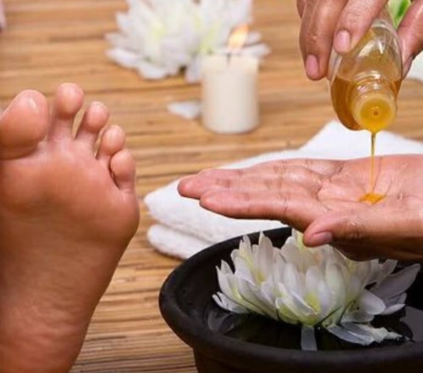 Escort Clare Ennis - Photos for Welcome to Ennis Massage Soft hands and full body therapy