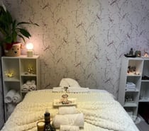 Photos for Professional Aura Massage