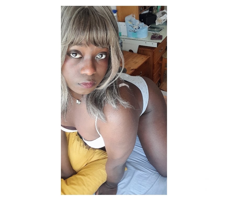 Escort Dublin (County) Dublin-24 - Photos for Black, trans girl in Dublin 24 Tallaght