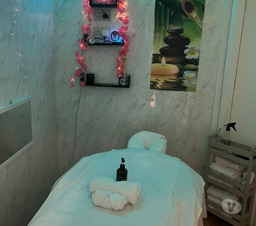 Massage - Beauty - Spa Wexford (County) New-Ross - Photos for Luxury Ellite Full body hot oil and towel massage