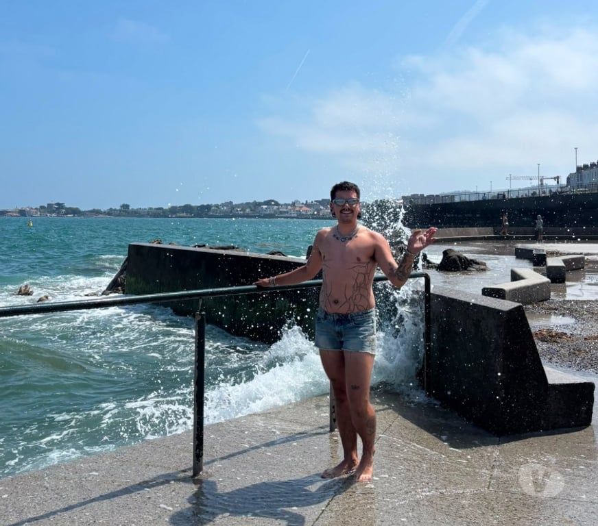 Escort Dublin (County) Rathfarnham - Photos for Trans Male Escort and Boyfriend Experience