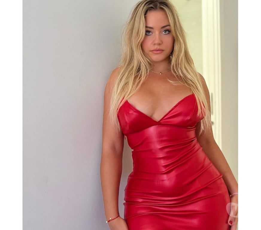Escort Tipperary (County) Tipperary - Photos for BEAUTIFUL LATINA WITH CURVES TO RELAX YOU