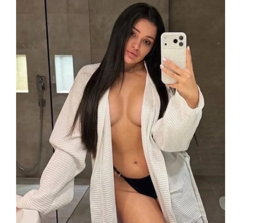 Escort Dublin (County) Dublin-2 - Photos for Andreea pic reel 100% party hot only outcal