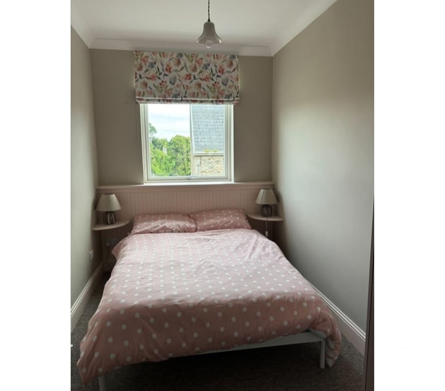 Houses & Flats to rent Cork (County) Adrigole - Photos for 🏡 Recently Renovated Townhouse for Rent – Kinsale