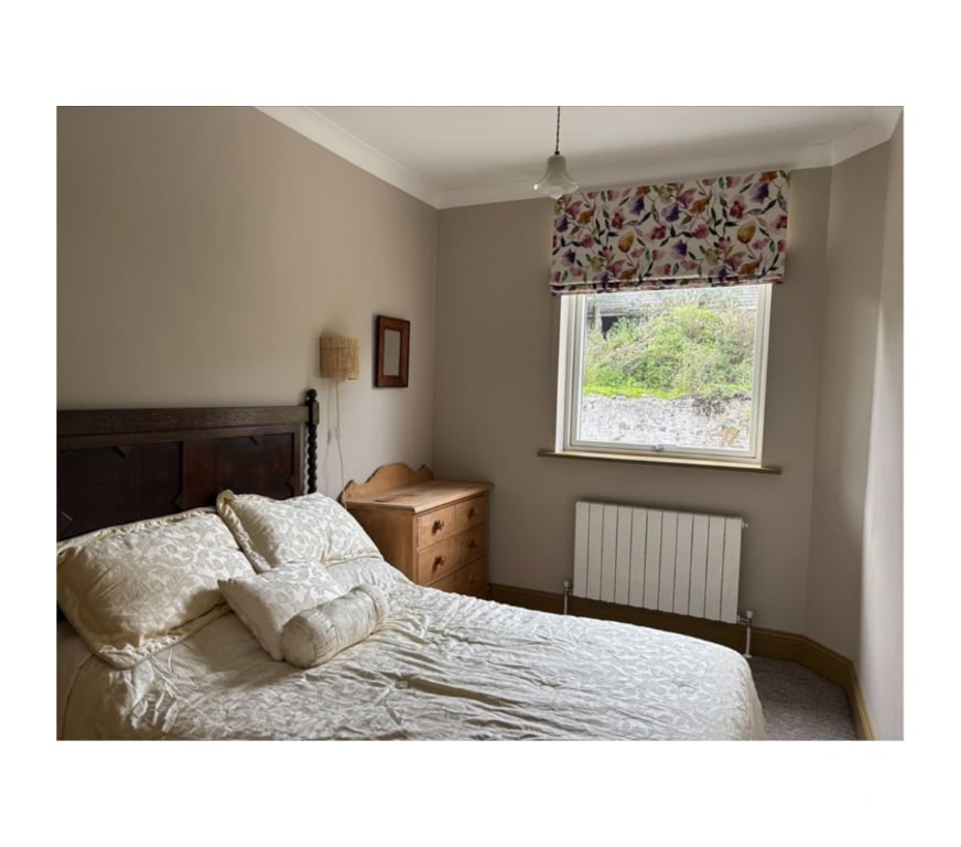 Houses & Flats to rent Cork (County) Adrigole - Photos for 🏡 Recently Renovated Townhouse for Rent – Kinsale