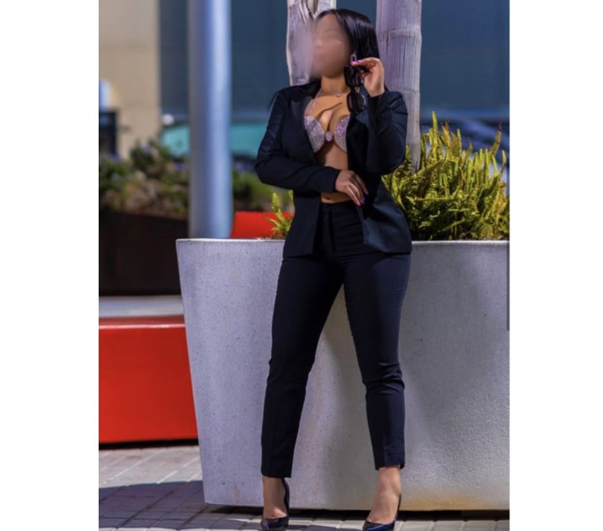 Escort Kerry (County) Tralee - Photos for Ebony Sophia in Tralee now