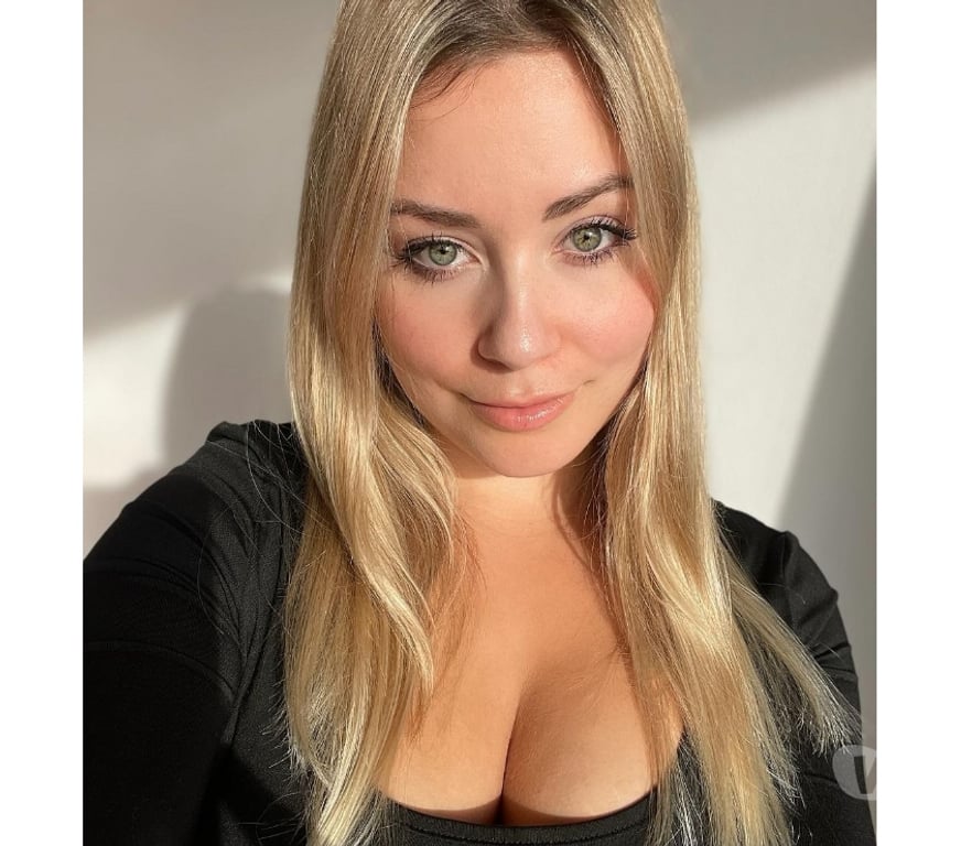 Escort Galway (County) Galway - Photos for BEAUTIFUL LATINA WITH CURVES TO RELAX YOU