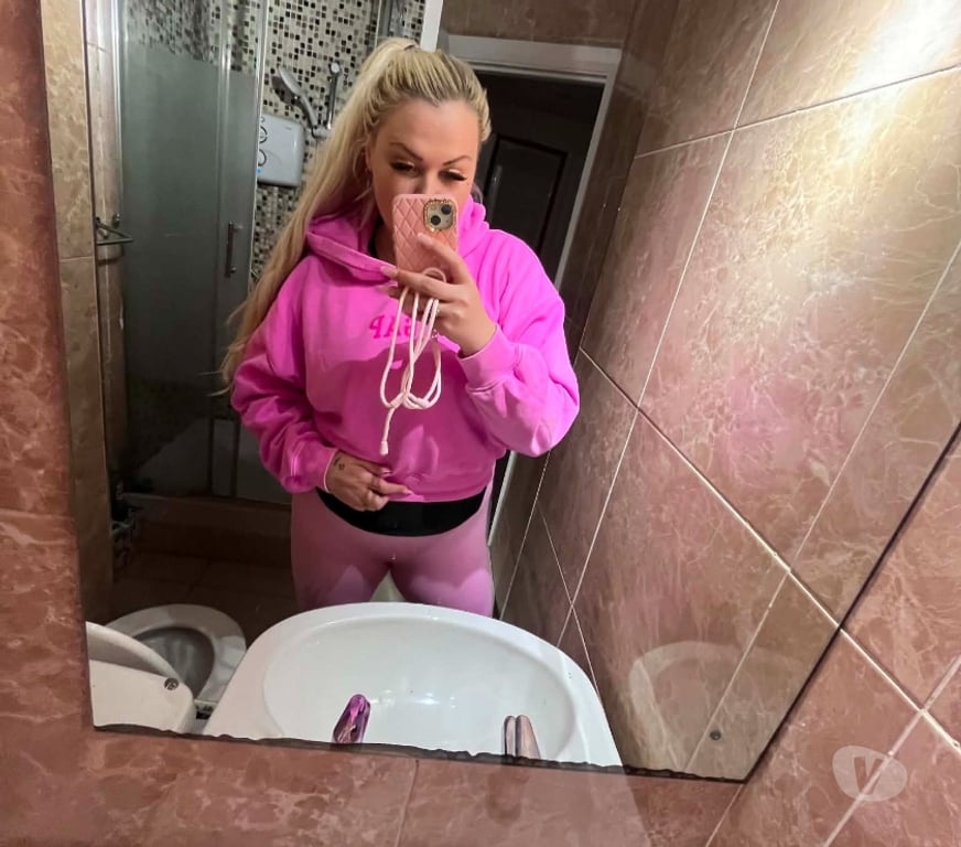Escort Dublin (County) Dublin-8 - Photos for ELLE 💋 Bubbly, Cheeky and full of CZECH charm