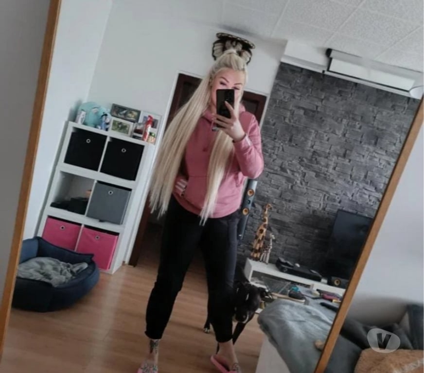 Escort Dublin (County) Dublin-8 - Photos for ELLE 💋 Bubbly, Cheeky and full of CZECH charm