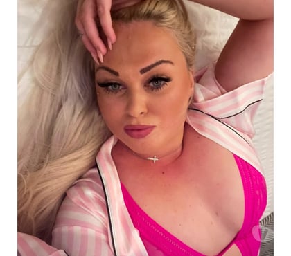Escort Dublin-8 Dublin (County) - Photos for ELLE 💋 Bubbly, Cheeky and full of CZECH charm