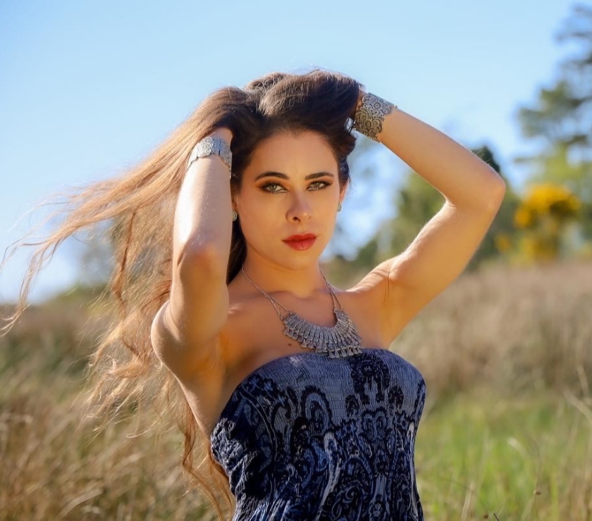 Dublin - Dublin (County) — TS woman offering erotic massage for a limited time