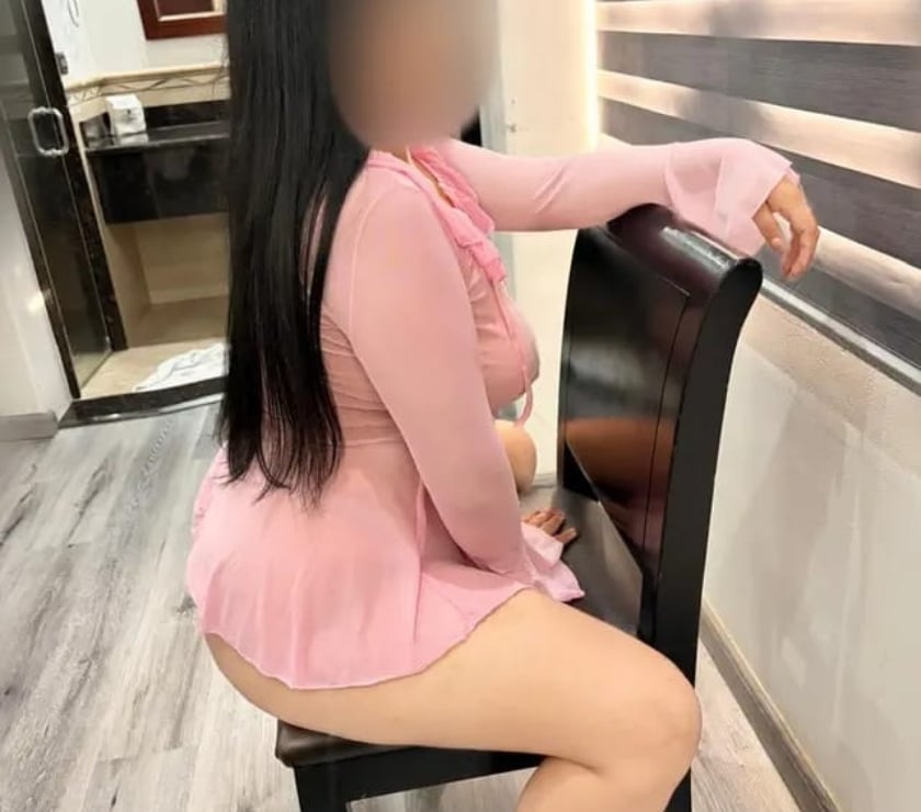 Blanchardstown - Dublin (County) — Hi, I'm Estefany, a beautiful Latina.