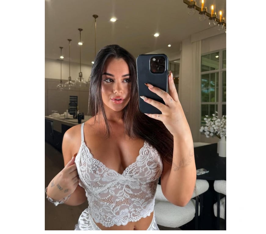 Escort Galway (County) Ardnasodan - Photos for VELEZ INDEPENDENT ESCORT