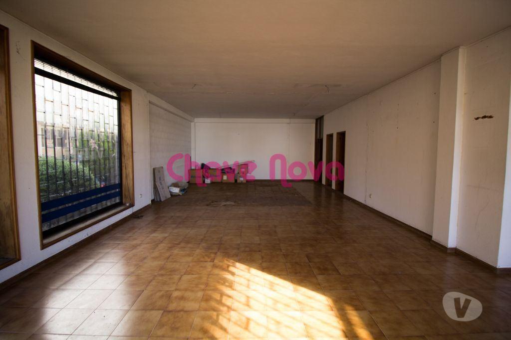 Comprar Loja Trofa - Fotos para Loja com 170m2 - São Romão do Coronado