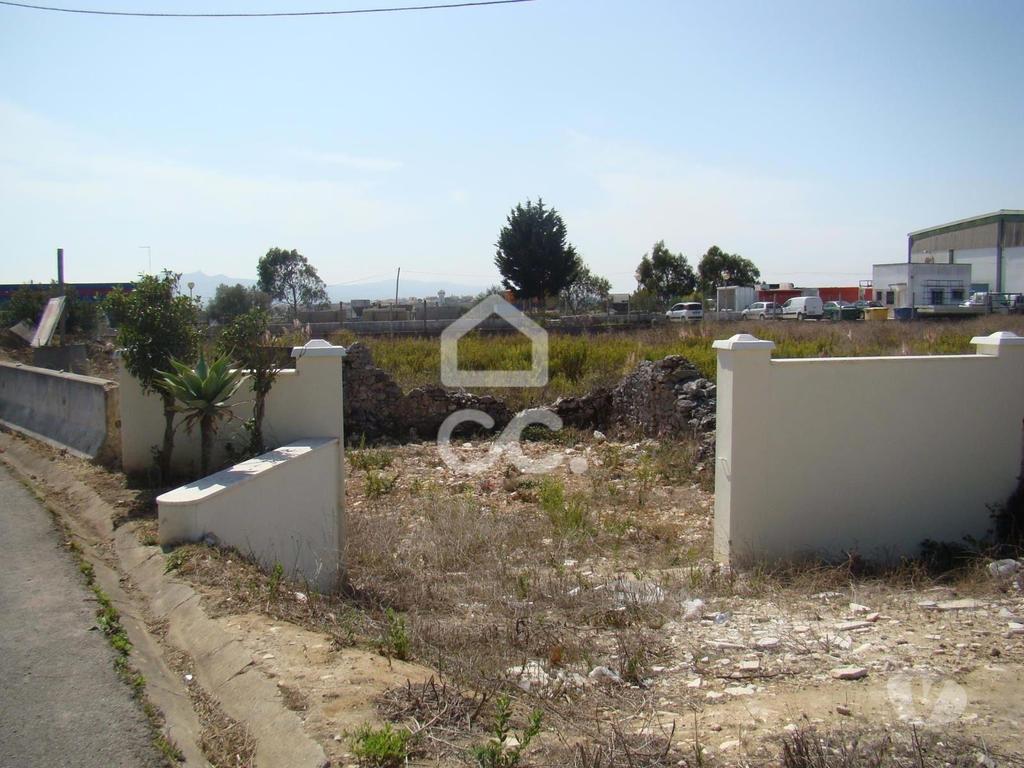 Terrenos Sintra - Fotos para Sintra-Terreno c 124,5 m2 em Montelavar (319 T 00223)