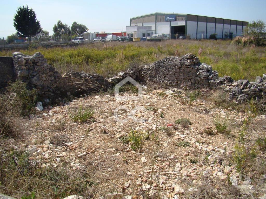 Terrenos Sintra - Fotos para Sintra-Terreno c 124,5 m2 em Montelavar (319 T 00223)