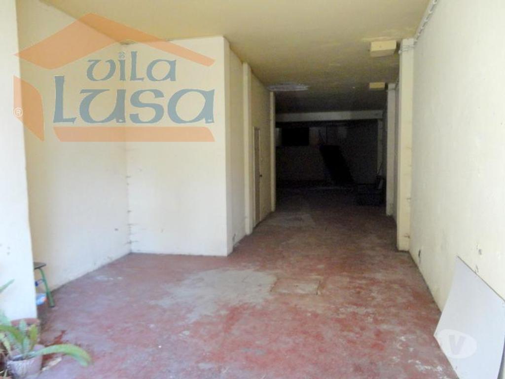 Comprar Loja Porto - Fotos para Loja e Armazém em Camões de 170 m2 entrada por 2 Ruas , Pode...