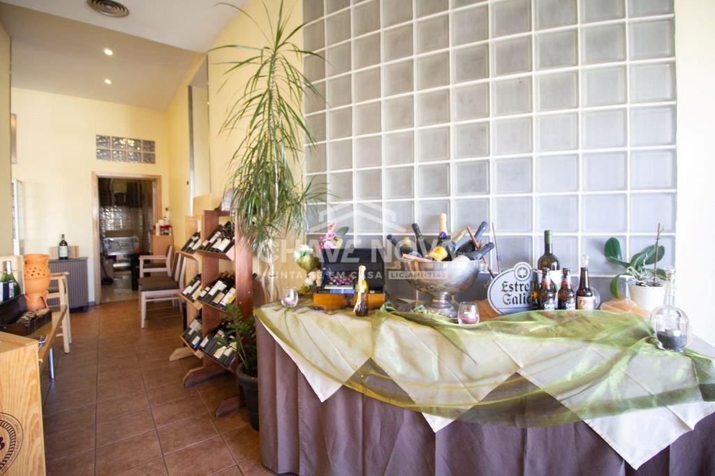 Comprar Loja Vila Nova de Gaia - Fotos para Excelente Negócio, Restaurante Italiano em Pleno...