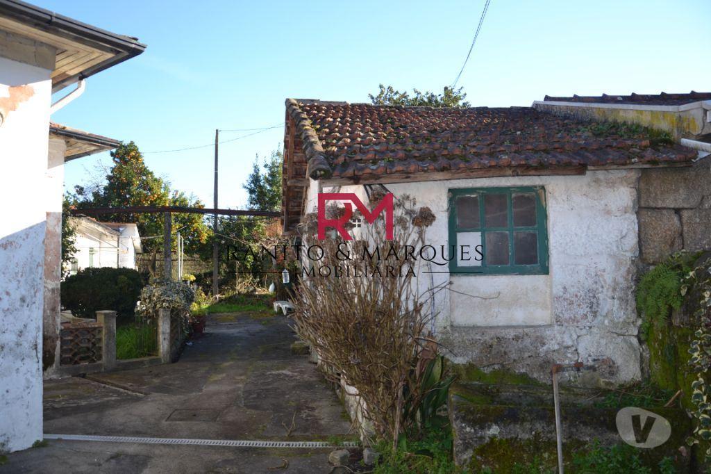 Apartamentos a venda Paredes - Fotos para PROPRIEDADE CASAL DE S. PEDRO LARGO NUN' ALVARES (M 00198)