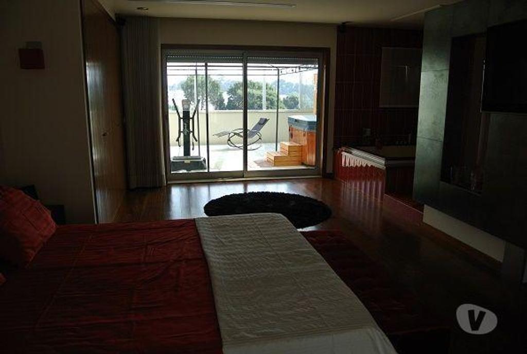 Apartamentos a venda Gondomar - Fotos para Gondomar-Moradia Luxo Rio Tinto (02664)