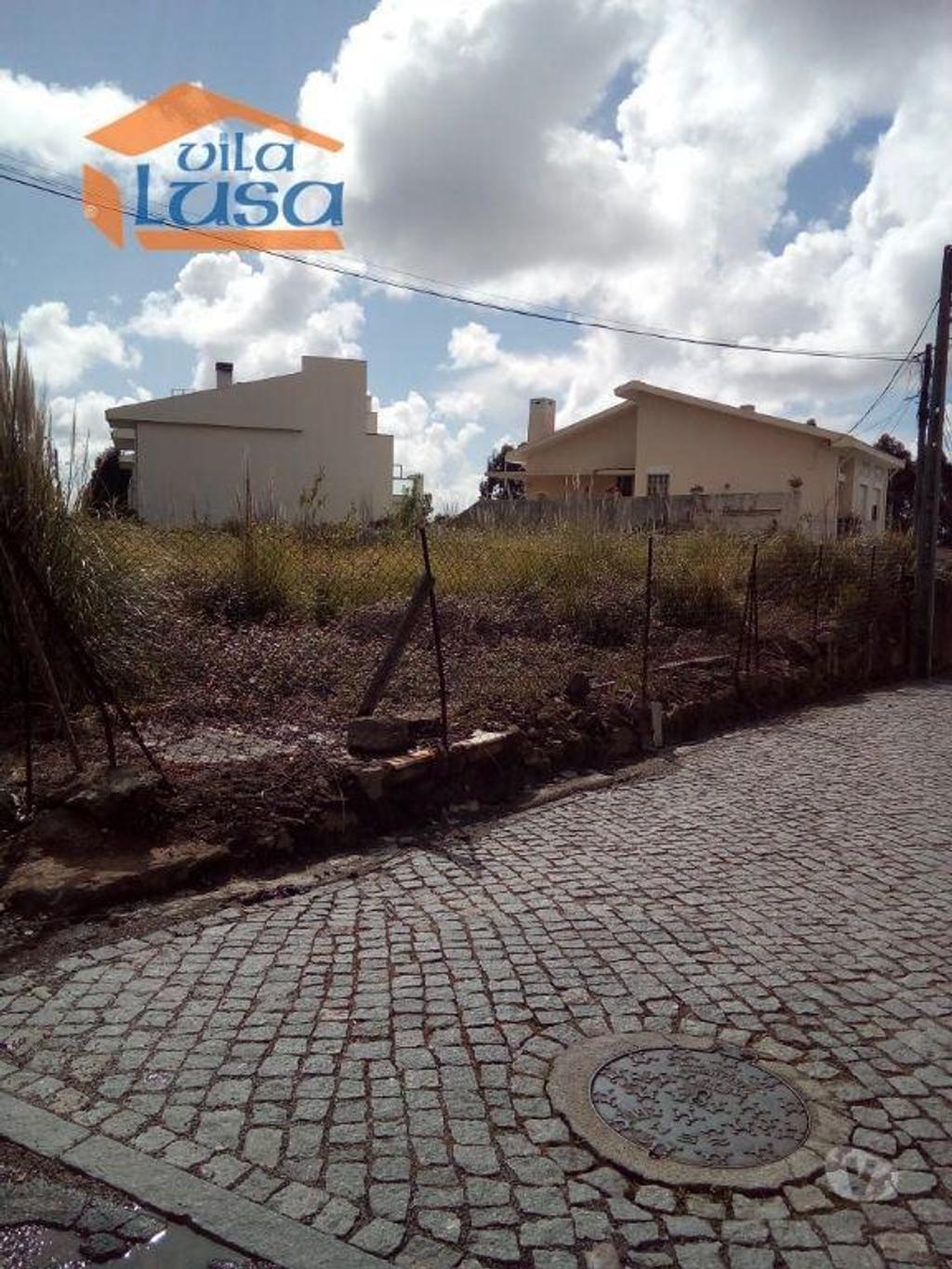 Terrenos Vila Nova de Gaia - Fotos para Vila-nova-de-gaia-Excelente terreno para 3 moradias. (801193056)