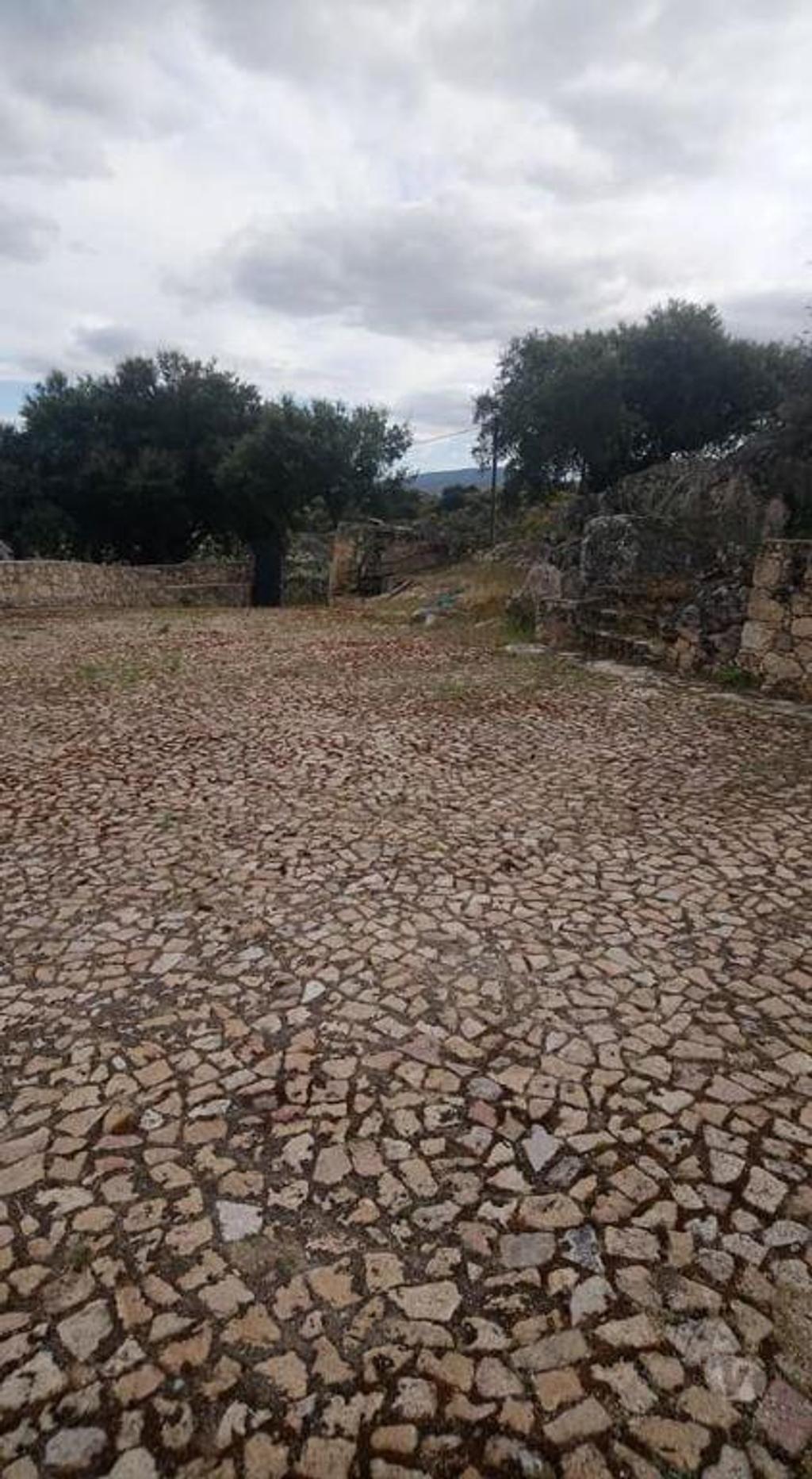 Terrenos Marvão - Fotos para Marvao-Quintinha em Marvão (JP.10872)