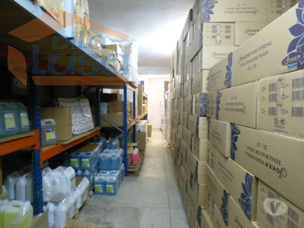 Comprar Loja Vila Nova de Gaia - Fotos para Loja Centro de Valadares com 240 m2