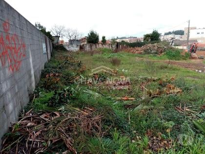 Venda Loja - Fotos para Terreno no centro de Ermesinde