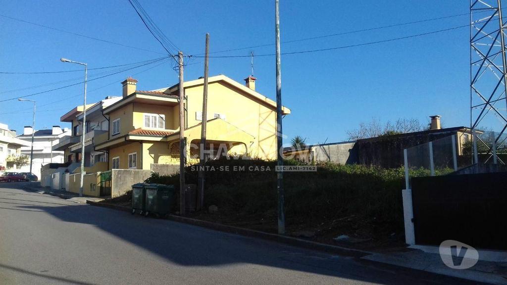Terrenos Vila Nova de Gaia - Fotos para Terreno para construção de Moradia de 3 Frentes, em Serzedo