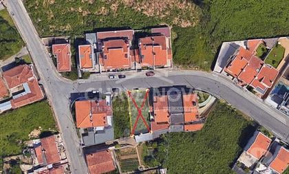 Terrenos - Fotos para Terreno para construção de Moradia de 3 Frentes, em Serzedo