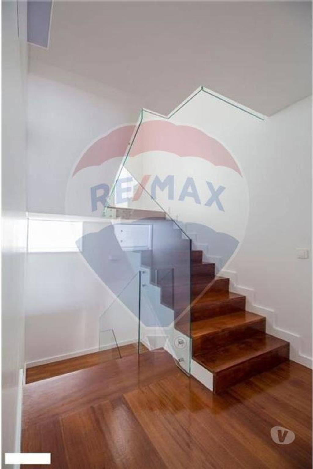 Apartamentos a venda Porto - Fotos para Moradia em banda à Marechal Gomes da Costa - Porto