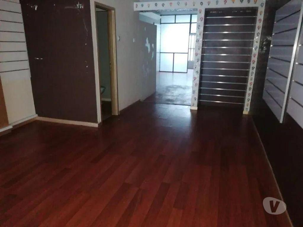 Comprar Loja Porto - Fotos para Loja C Amplas Montras e WC Privativo- Porto