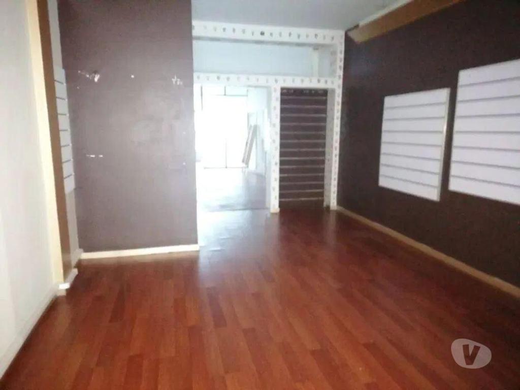 Comprar Loja Porto - Fotos para Loja C Amplas Montras e WC Privativo- Porto