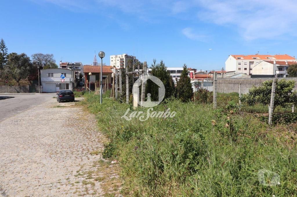Terrenos Santa Maria da Feira - Fotos para Lote de Terreno para construção de moradia (259-T-00098)