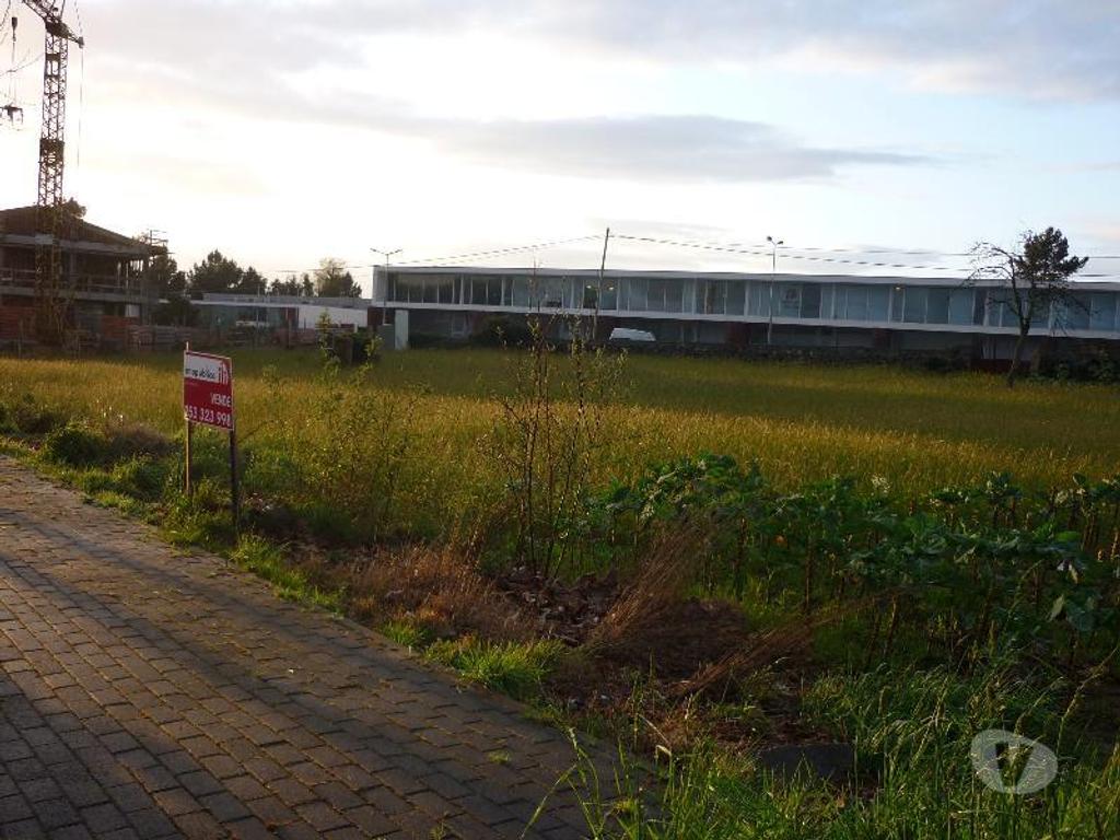 Terrenos Braga - Fotos para LOTES DE TERRENO PARA CONSTRUÇÃO DE MORADIAS EM BANDA GAVETO