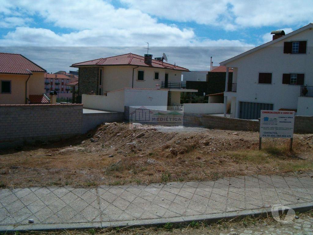 Terrenos Alfândega da Fé - Fotos para Alfandega-da-fe-Lote p construção em Alfândega da Fé (L 0058)