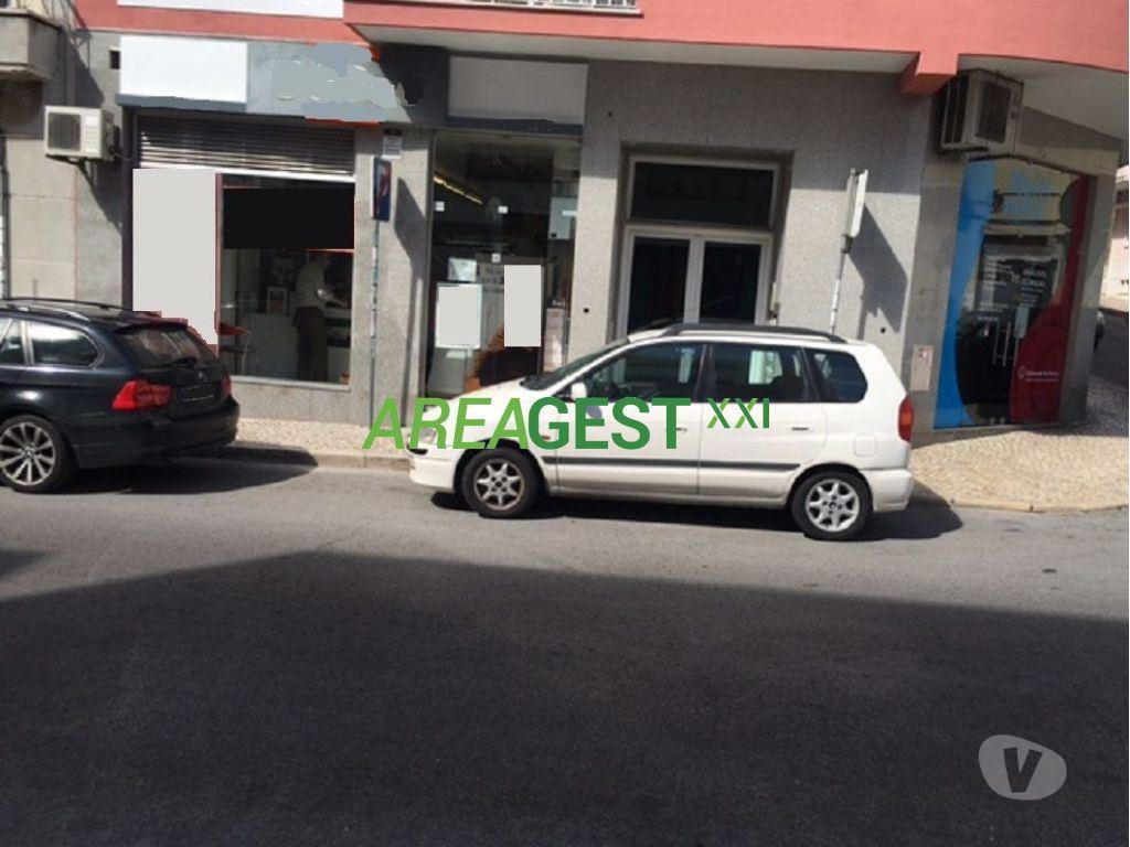 Comprar Loja Odivelas - Fotos para Loja para venda com rendimento, na Pontinha, Odivelas