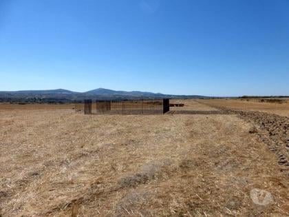 Terrenos - Fotos para Vende-se terreno de cultivo com 120.000 m2 em Figueira de