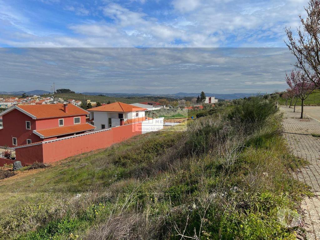 Terrenos Alfândega da Fé - Fotos para Loteamento Coutada - Fase B - A zona de expansão da Vila por