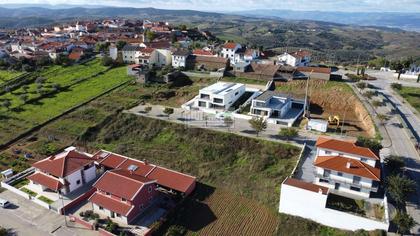 Terrenos - Fotos para Loteamento Coutada - Fase B - A zona de expansão da Vila por
