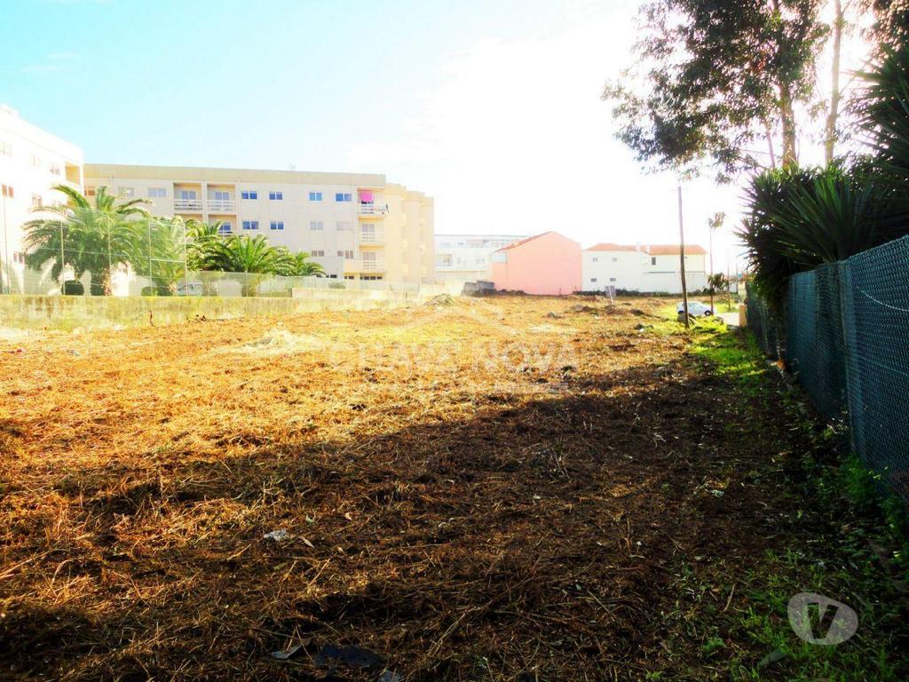 Terrenos Vila Nova de Gaia - Fotos para Terreno próximo à Praia de Canidelo, 3500m2, construção de