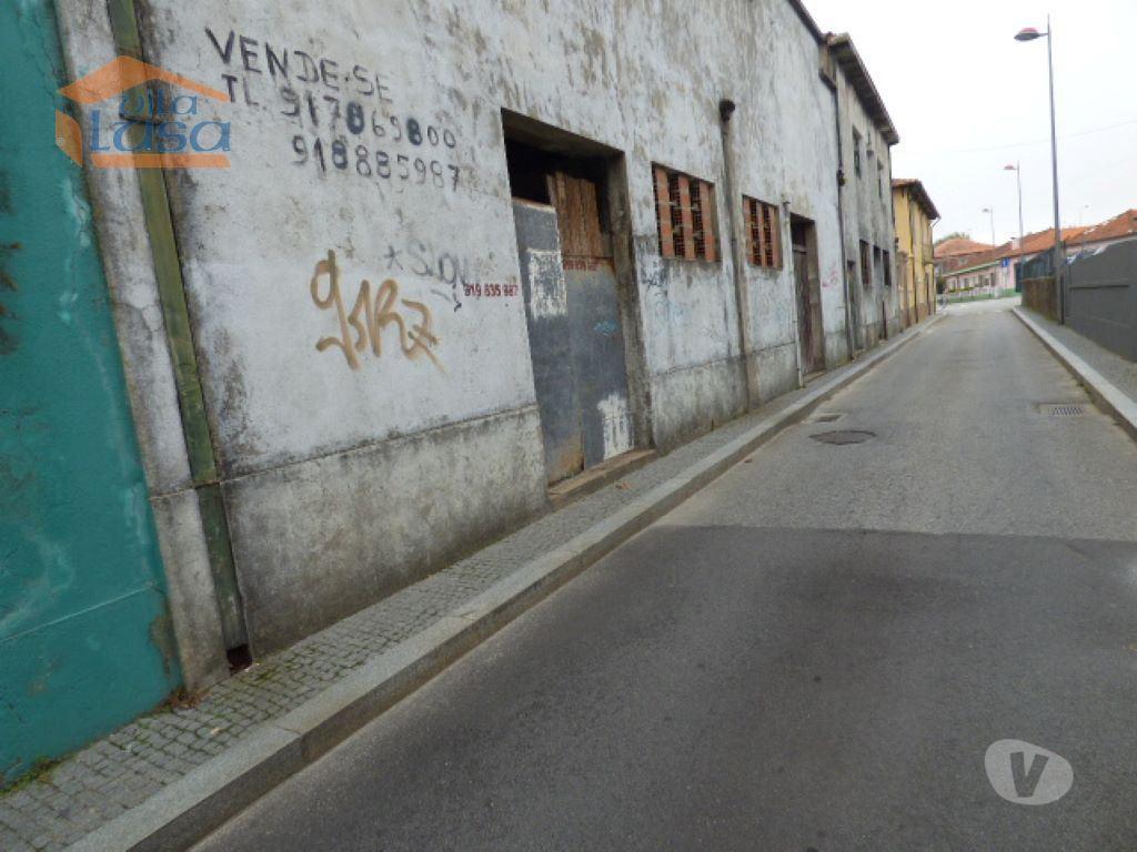 Comprar Loja Vila Nova de Gaia - Fotos para Centro de Valadares: Oportunidade Única para Reabilitação