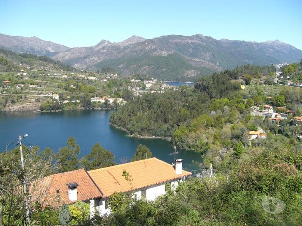 Terrenos Vieira do Minho - Fotos para Destinado a construção, com vistas para a barragem da Albuferira