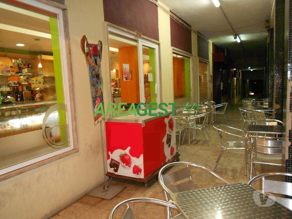 Comprar Loja Loures - Fotos para Loja para venda com rendimento, em Santa Iria da Azóia, Loures