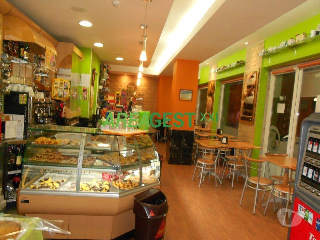 Comprar Loja Loures - Fotos para Loja para venda com rendimento, em Santa Iria da Azóia, Loures