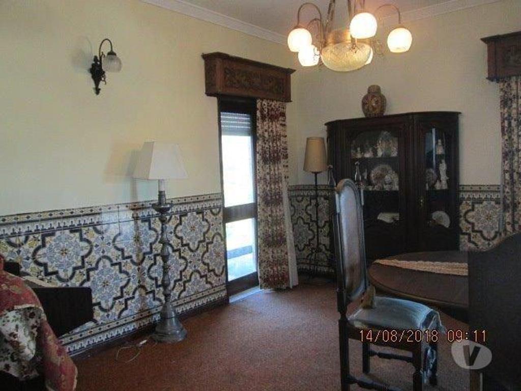 Apartamentos a venda Castelo de Paiva - Fotos para Castelo-de-paiva-Moradia 4 frentes Castelo de Paiva (03440)