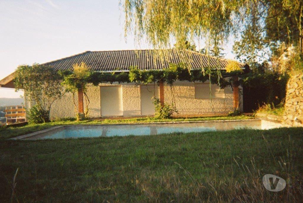 Apartamentos a venda Castelo de Paiva - Fotos para Castelo-de-paiva-Moradia 4 frentes Castelo de Paiva (03440)